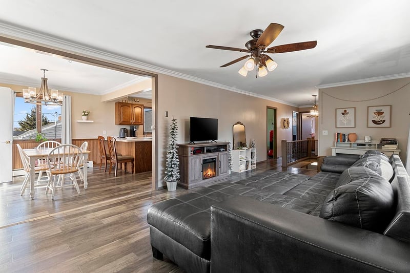 1104 Vliet St, Kewaunee, WI 54216