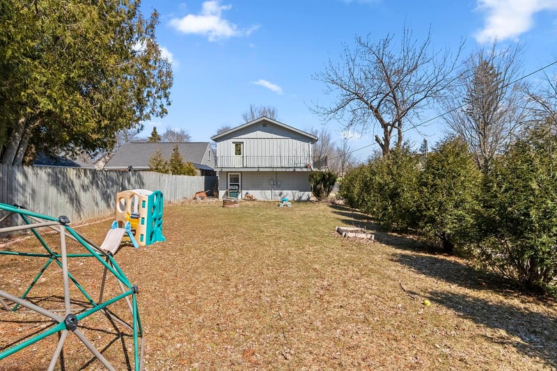 1104 Vliet St, Kewaunee, WI 54216