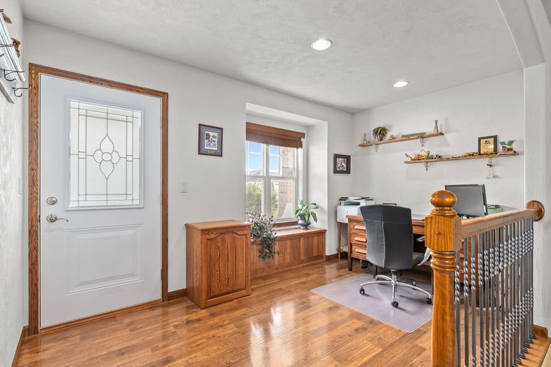 W5284 Waterview Dr, Sherwood, WI 54169