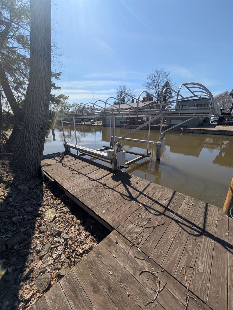 6817 Olen Trl, Winneconne, WI 54986