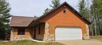 16245 Crestview Dr, Mountain, WI 54149