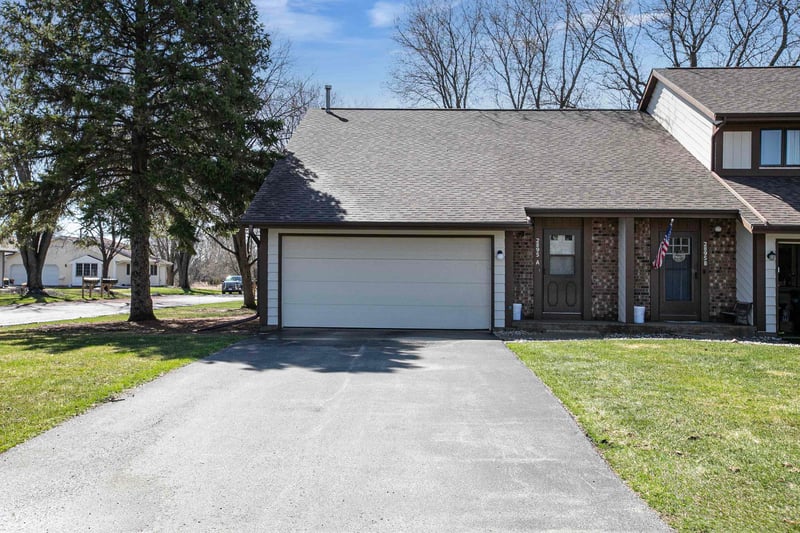 2895 4th St, Appleton, WI 54914-4330