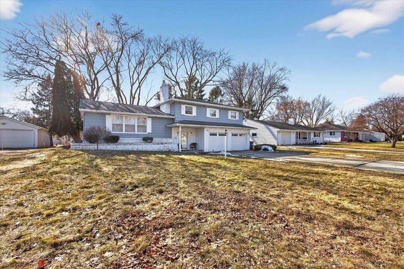 218 Longview Ave, Green Bay, WI 54301-103