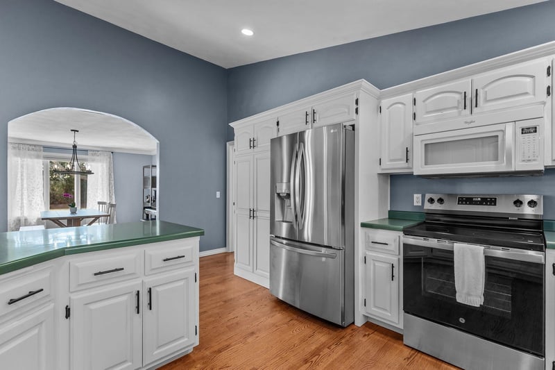 N274 Mueller Ct, Appleton, WI 54915