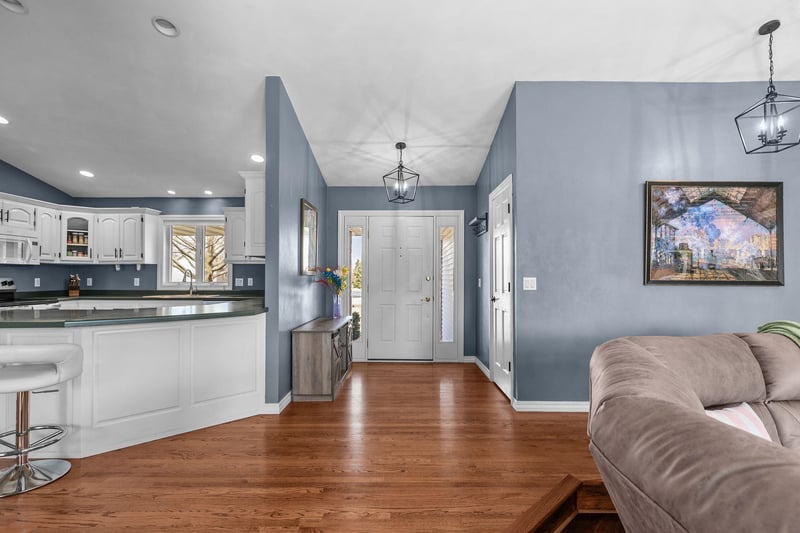 N274 Mueller Ct, Appleton, WI 54915