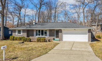 2070 West Point Ter, Green Bay, WI 54304-1764