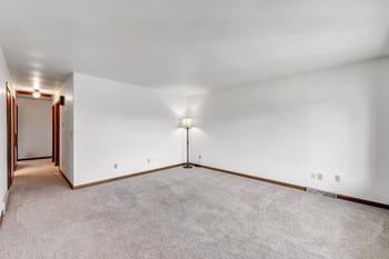 1559 Langlade Ave, Green Bay, WI 54304-3066