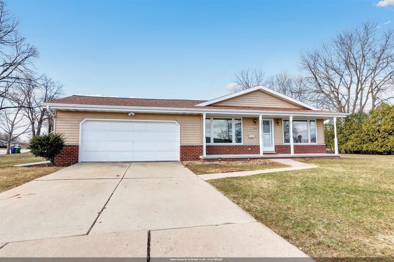 1559 Langlade Ave, Green Bay, WI 54304-3066
