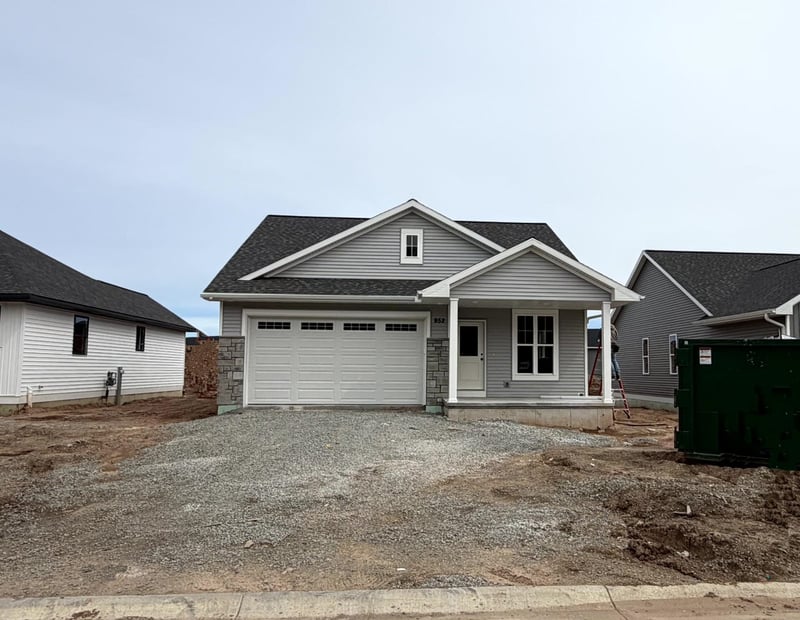952 Enclave Ct, De Pere, WI 54115