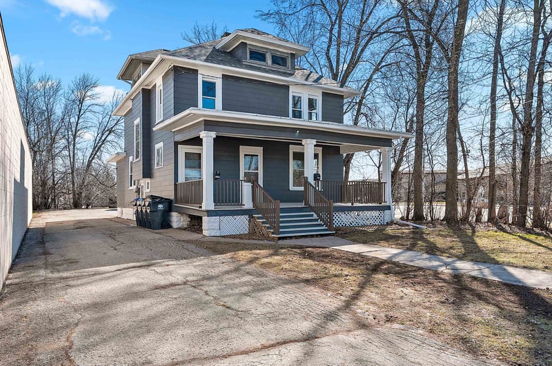 209 Nicolet Blvd, Neenah, WI 54956
