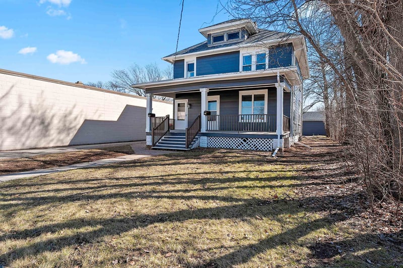 209 Nicolet Blvd, Neenah, WI 54956