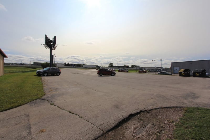 1358A Mid Valley Dr, De Pere, WI 54115