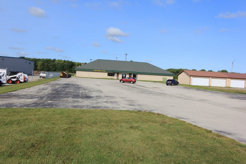 1358A Mid Valley Dr, De Pere, WI 54115