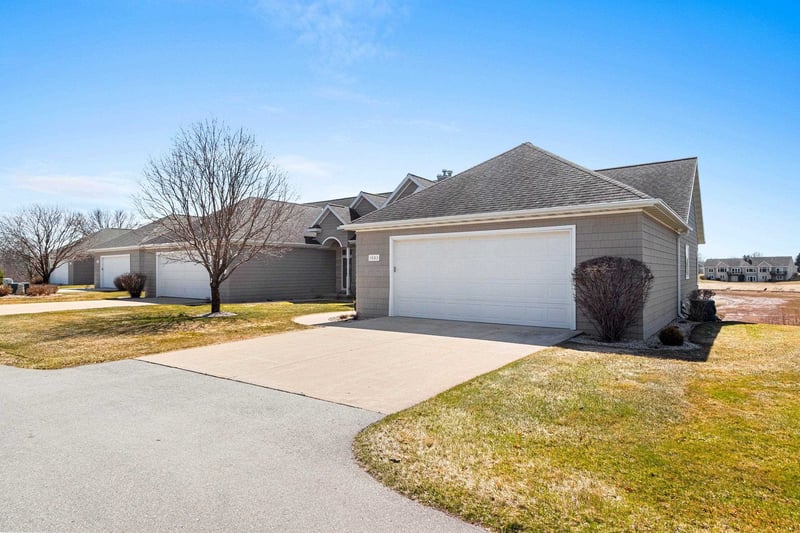 1683 Remington Ridge Way, De Pere, WI 54115