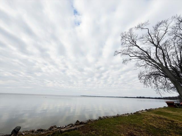 W7225 Firelane 2 , Menasha, WI 54952