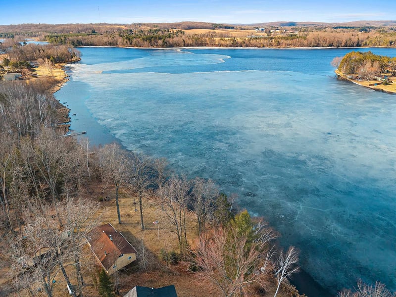 N7279 Sunset Dr, Gresham, WI 54128
