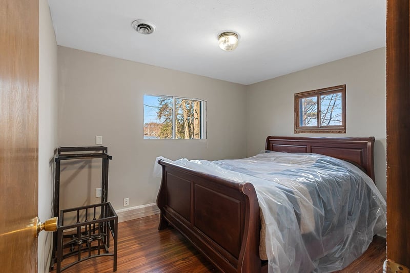 N7279 Sunset Dr, Gresham, WI 54128