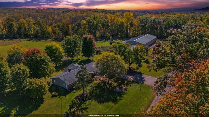 N4742 Thompson Rd, Shiocton, WI 54170