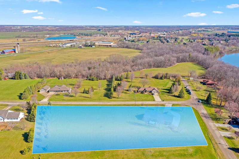 W791 River Forest Dr, Kaukauna, WI 54130-9601