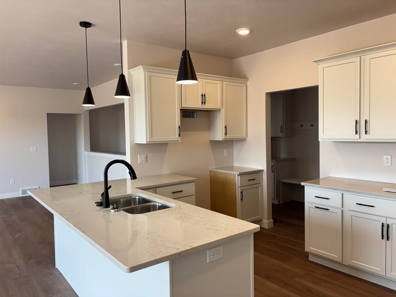 8367 Marlo Ave, Neenah, WI 54956