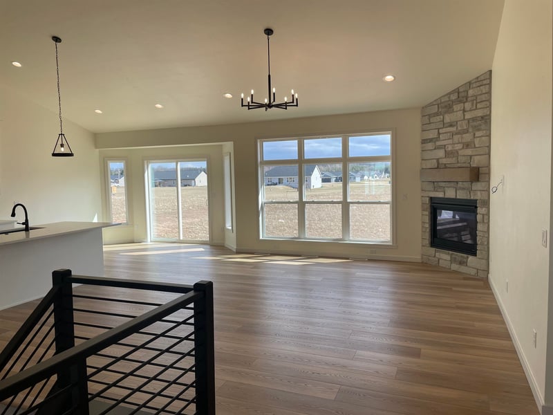 3757 Evelyn Rose Ln, Suamico, WI 54313