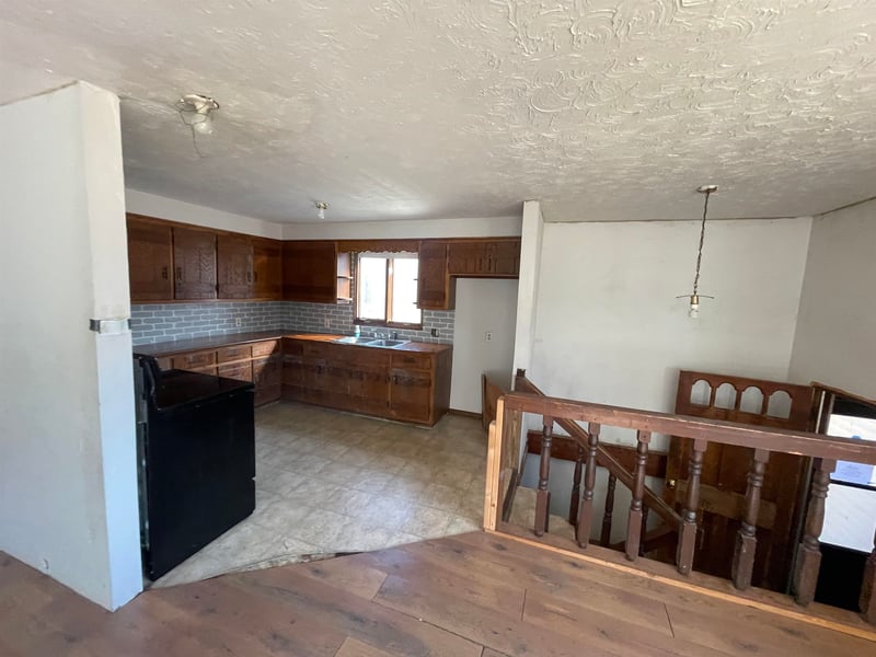 6873 Allen Rd, Sobieski, WI 54171-8604