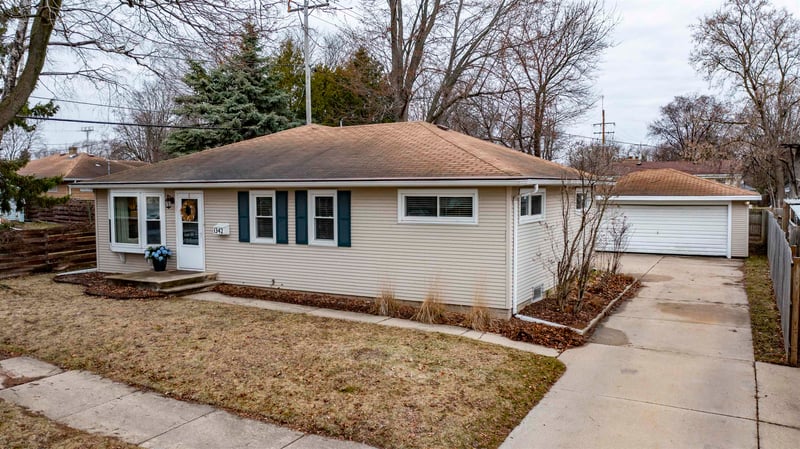 1342 Frances St, Appleton, WI 54911-3305