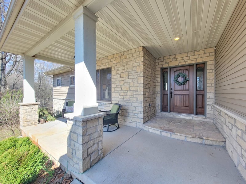 1387 Radcliff Rd, Neenah, WI 54956-3582