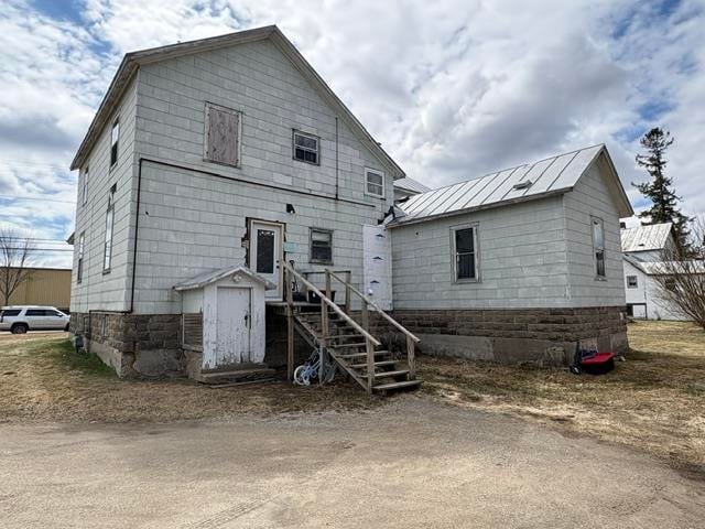 555 Pecor St, Oconto, WI 54153