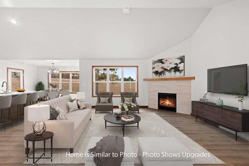 1723 Betty Jean Ln, Green Bay, WI 54313