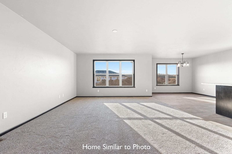 1724 Betty Jean Ln, Green Bay, WI 54313