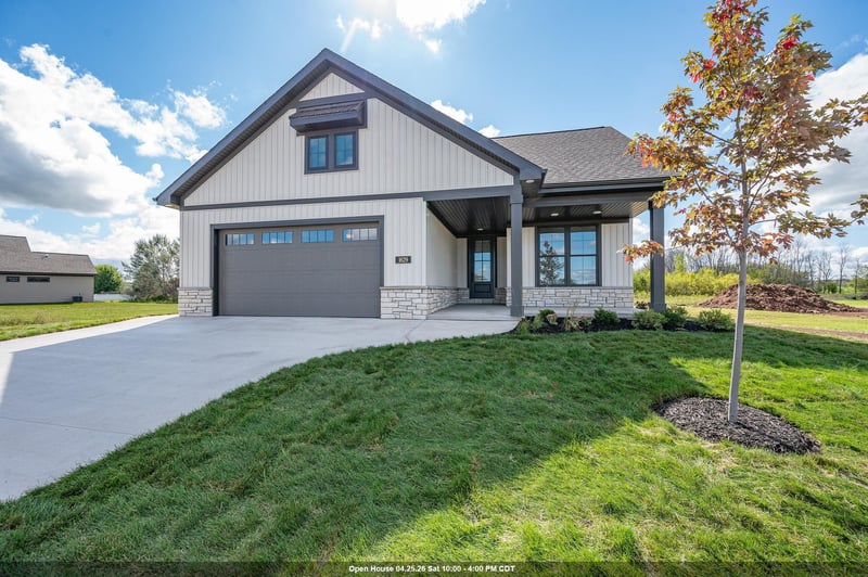 1629 Honeysuckle Cir, De Pere, WI 54115