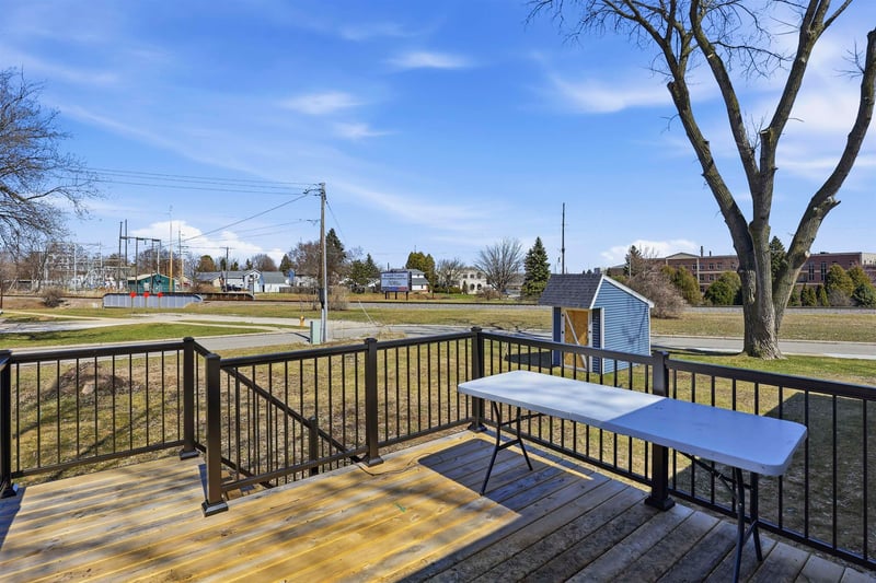 616 Reid St, De Pere, WI 54115