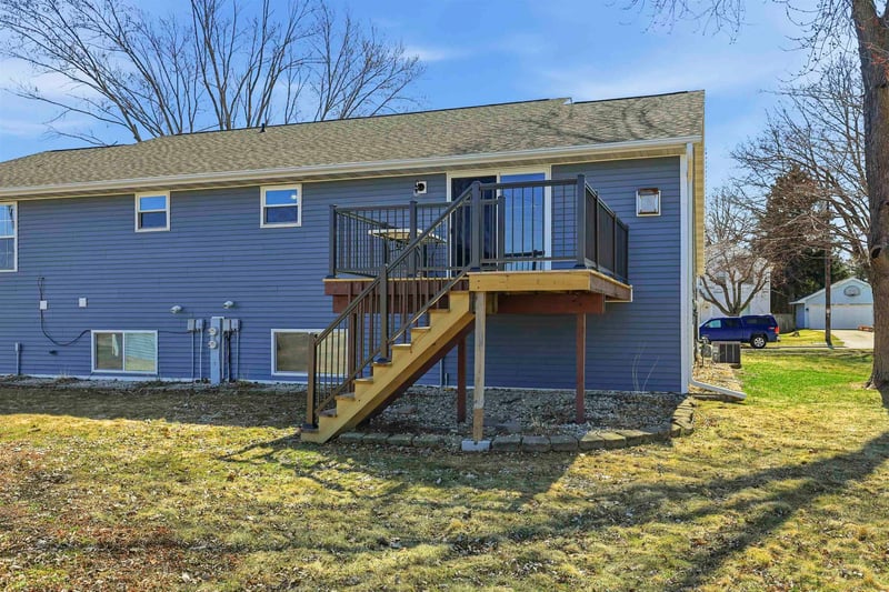 616 Reid St, De Pere, WI 54115