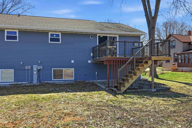 616 Reid St, De Pere, WI 54115