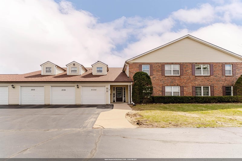 2356 Wisconsin St, Oshkosh, WI 54901-7809