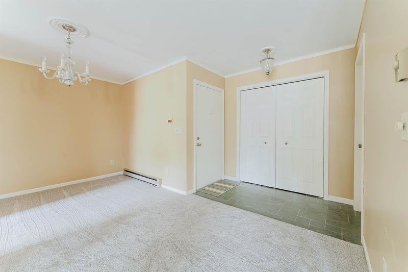 2356 Wisconsin St, Oshkosh, WI 54901-7809