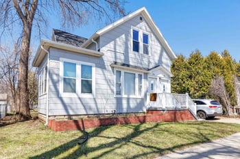 712 Maple Ave, Green Bay, WI 54304