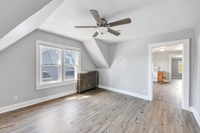 712 Maple Ave, Green Bay, WI 54304