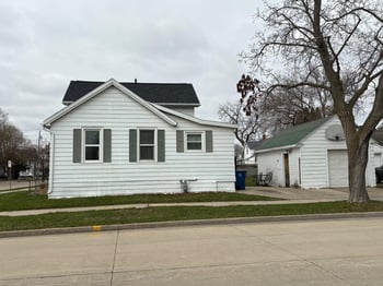202 Irving Ave, Oshkosh, WI 54901-4442
