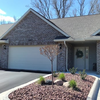 2447-2 Remington Rd, Green Bay, WI 54302