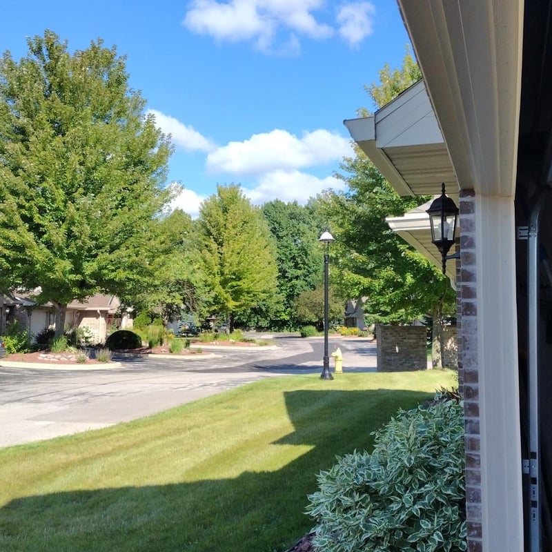 2447-2 Remington Rd, Green Bay, WI 54302