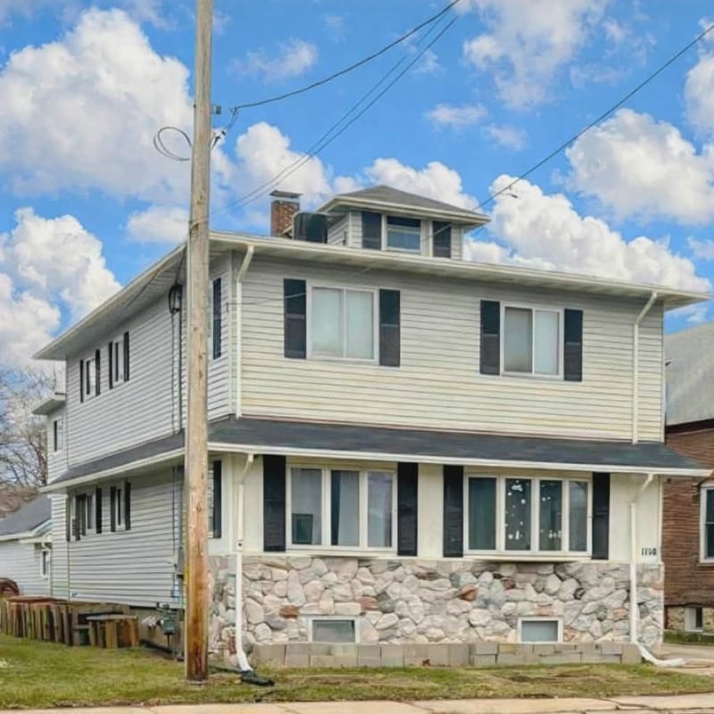 1110 Shawano Ave, Green Bay, WI 54303