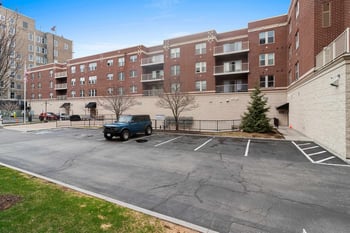 118 Washington St #435A, Green Bay, WI 54301