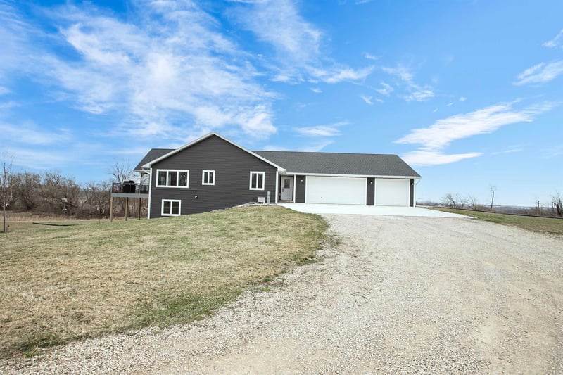 4823 Rushford Ave, Omro, WI 54963-9654