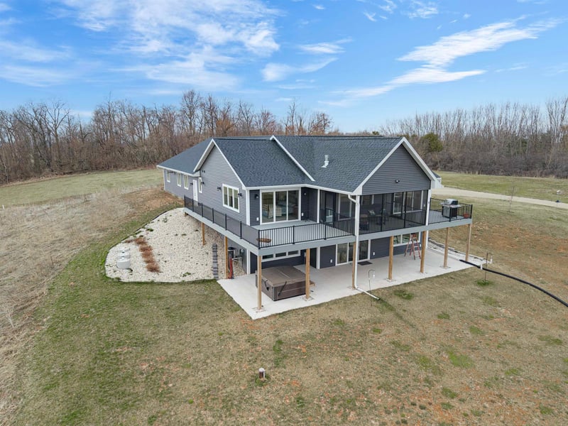 4823 Rushford Ave, Omro, WI 54963-9654