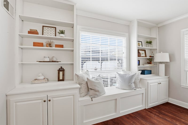 1820 Superior St, Appleton, WI 54911