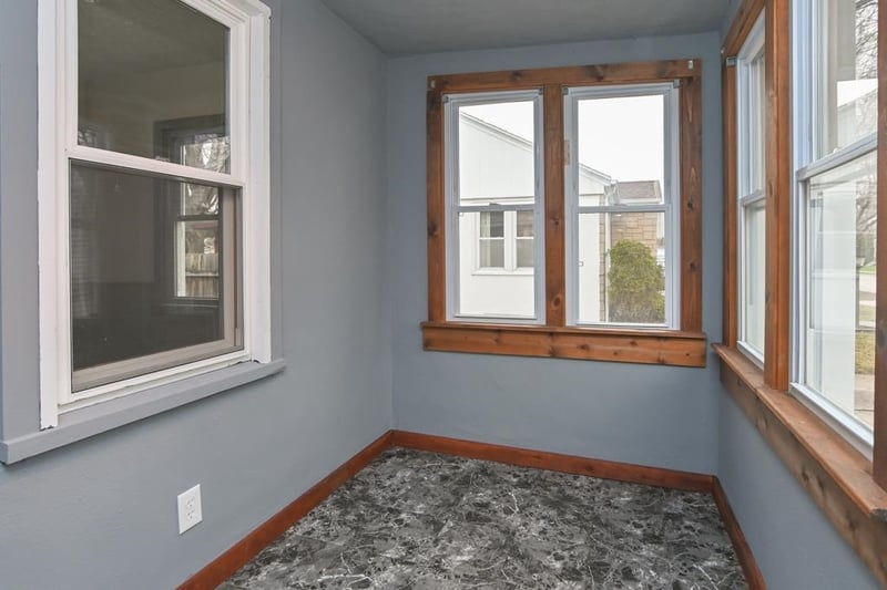 835 Neville Ave, Green Bay, WI 54303