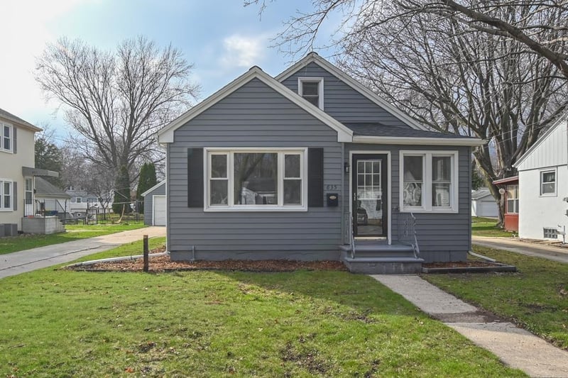 835 Neville Ave, Green Bay, WI 54303