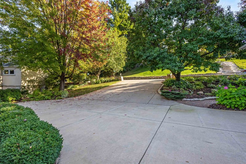 5881 Shore Acres Rd, New Franken, WI 54229